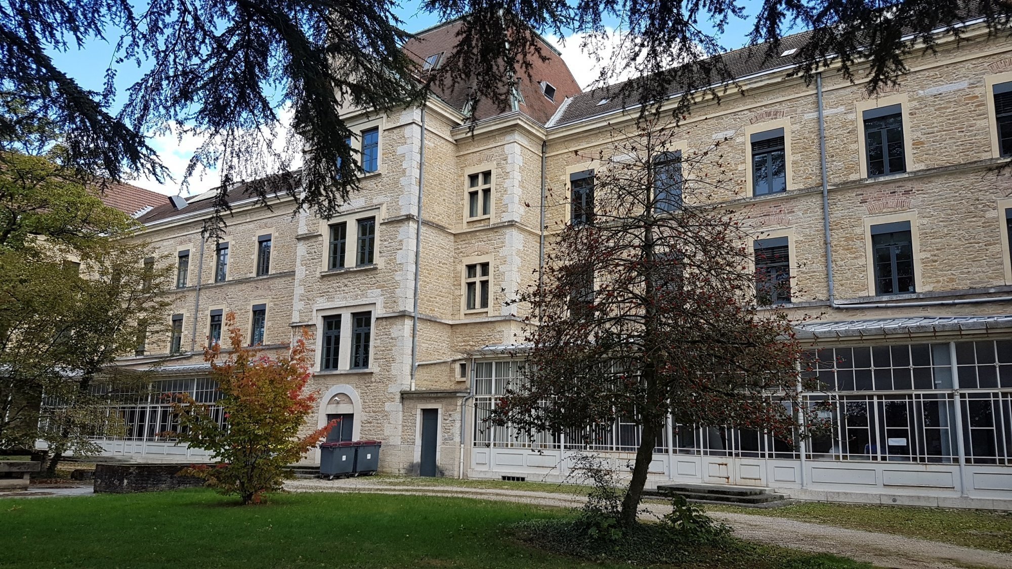Post Image