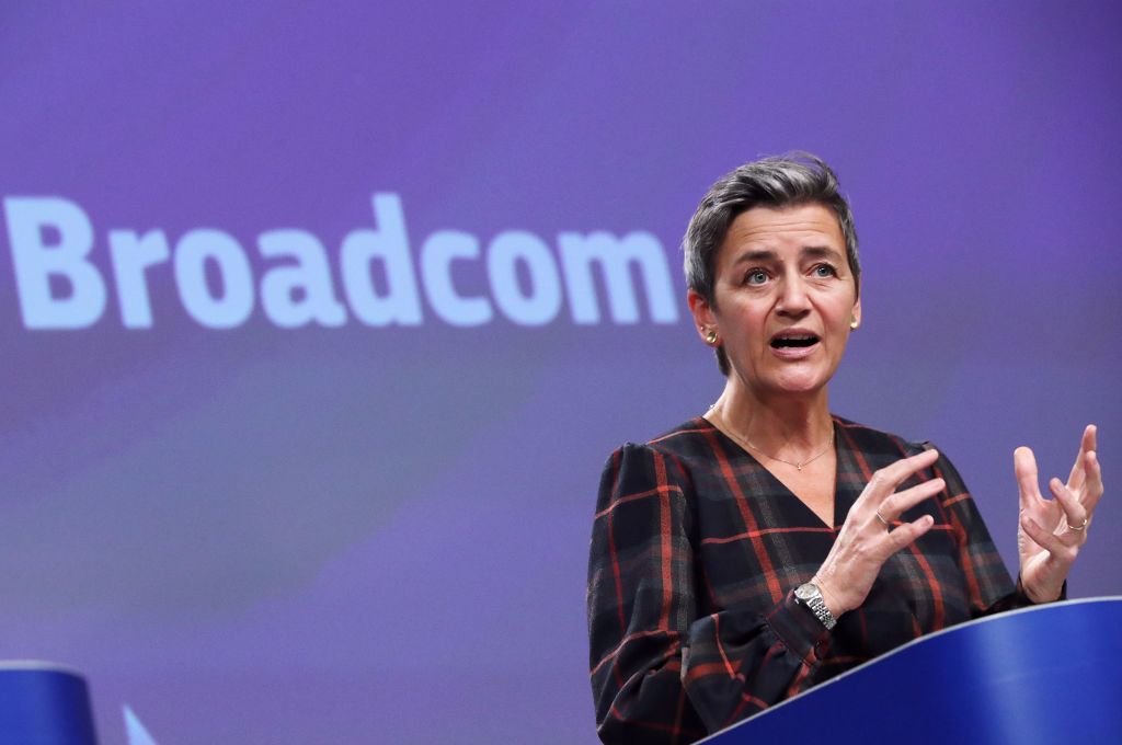 1,050% Price Hike: AT&T's Concerns Over Broadcom's VMware Acquisition 1,050% Price Hike: AT&T's Concerns Over Broadcom's VMware Acquisition
