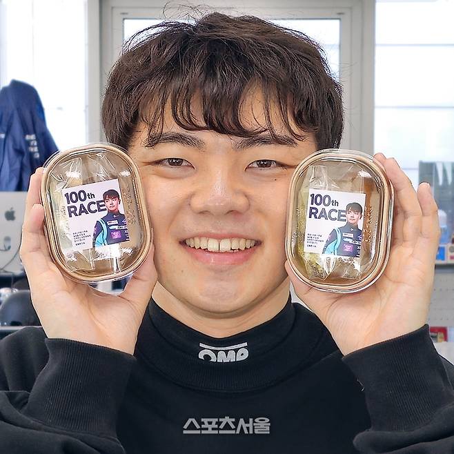 오네 레이싱 김동은, 100경기 출전 & 한정판 볼캡 출시 오네 레이싱 김동은, 100경기 출전 & 한정판 볼캡 출시