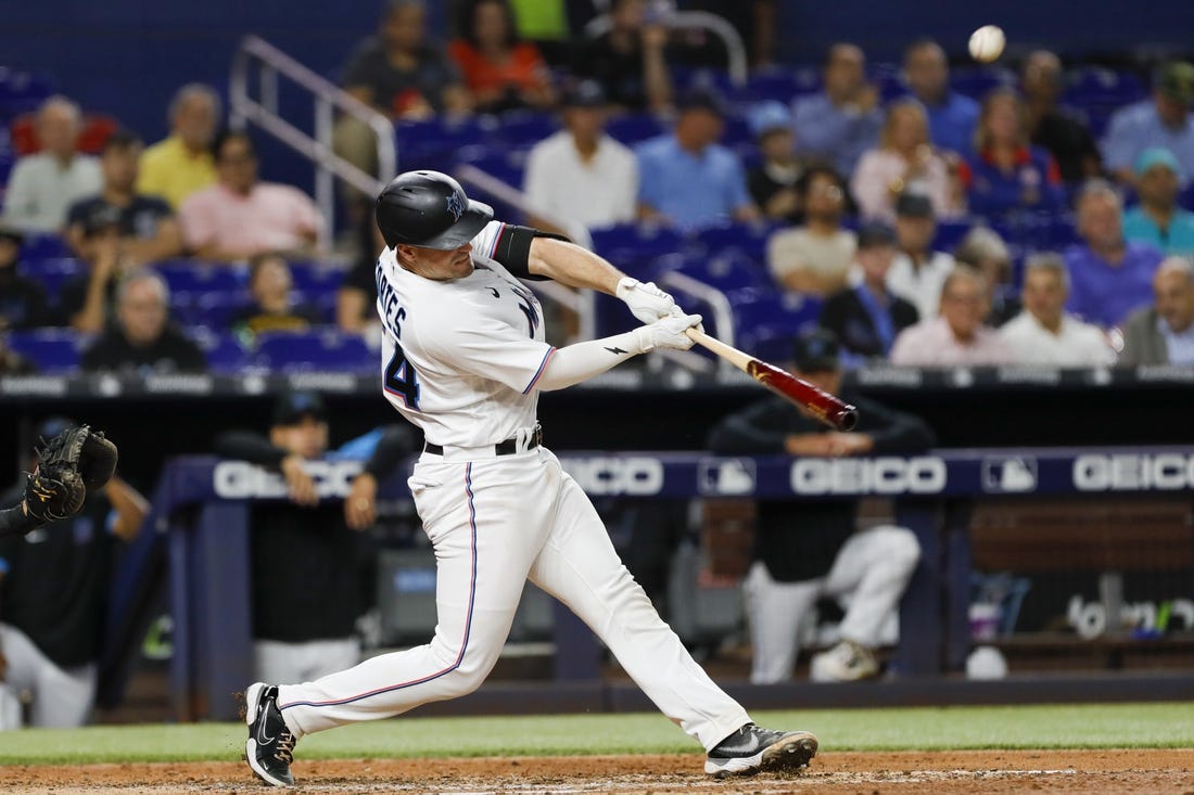 14-0 Blowout: Mariners' Early Offense Sinks Marlins 14-0 Blowout: Mariners' Early Offense Sinks Marlins