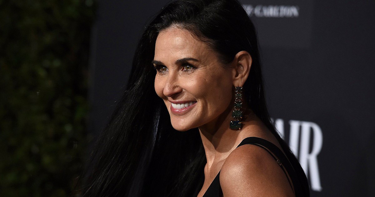 1991: Demi Moore's Groundbreaking Body Paint Photoshoot And Its Lasting Impact 1991: Demi Moore's Groundbreaking Body Paint Photoshoot And Its Lasting Impact