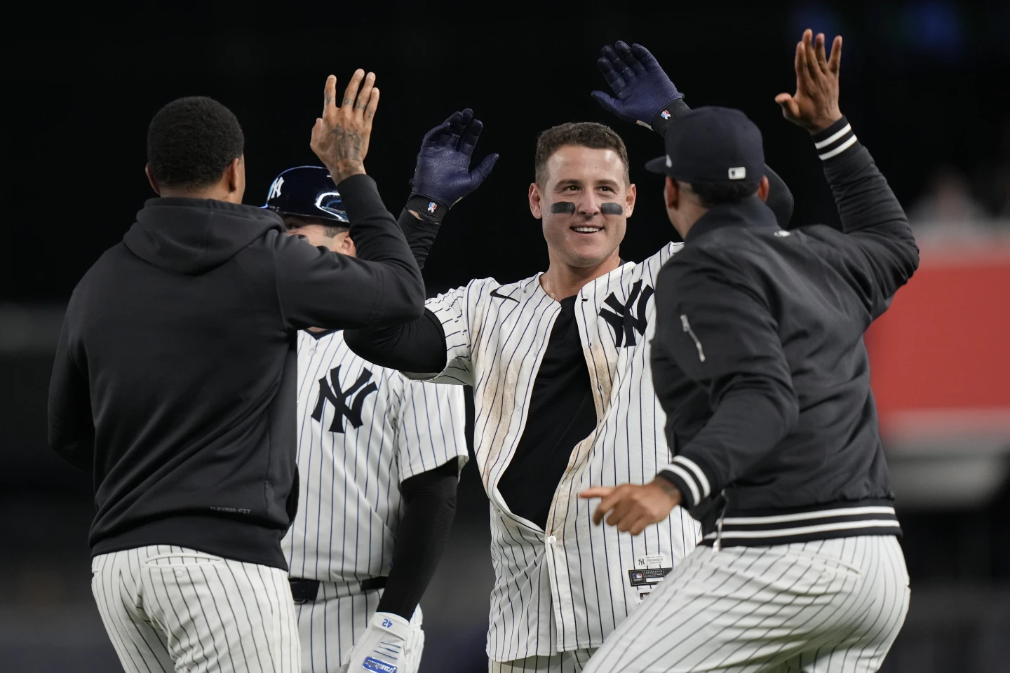 2000 New York Yankees: Comeback Attempt Ends At .500 2000 New York Yankees: Comeback Attempt Ends At .500