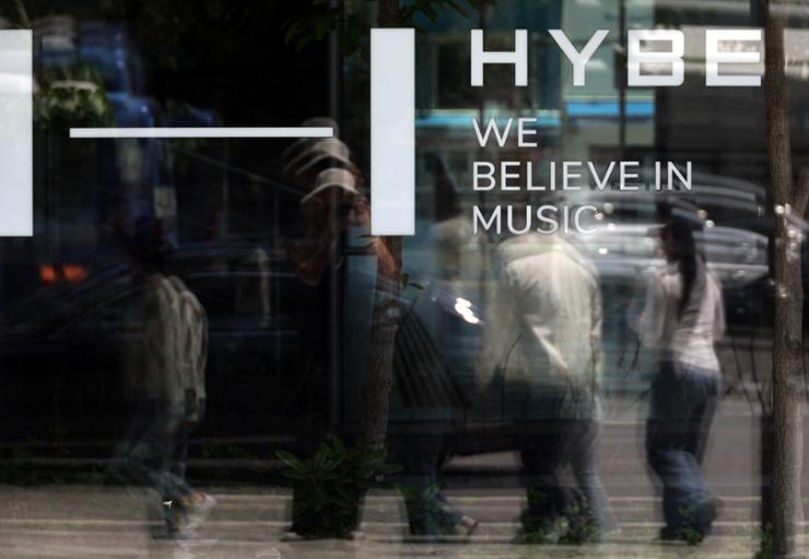 2025 Comeback Confirmed? HYBE CEO Addresses BTS's Extended Hiatus 2025 Comeback Confirmed? HYBE CEO Addresses BTS's Extended Hiatus