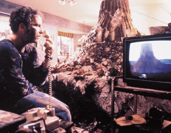 7 Of Steven Spielberg's Greatest War Films: A Critical Ranking (Without Saving Private Ryan) 7 Of Steven Spielberg's Greatest War Films: A Critical Ranking (Without Saving Private Ryan)