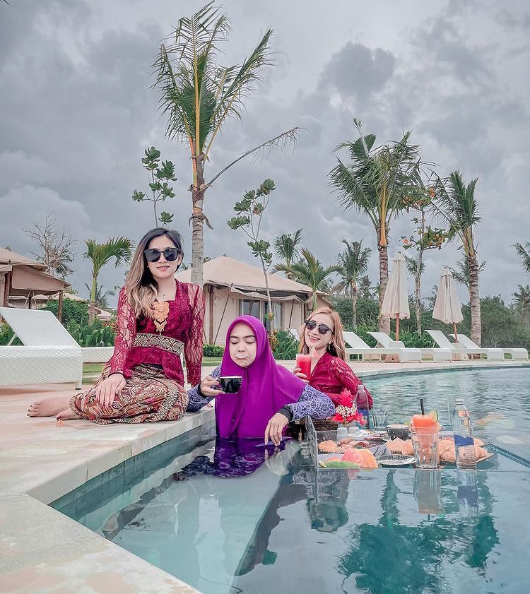 7 Potret Kebahagiaan Ria Ricis Dan Moana Saat Liburan Lebaran Di Bali & Sumba 7 Potret Kebahagiaan Ria Ricis Dan Moana Saat Liburan Lebaran Di Bali & Sumba