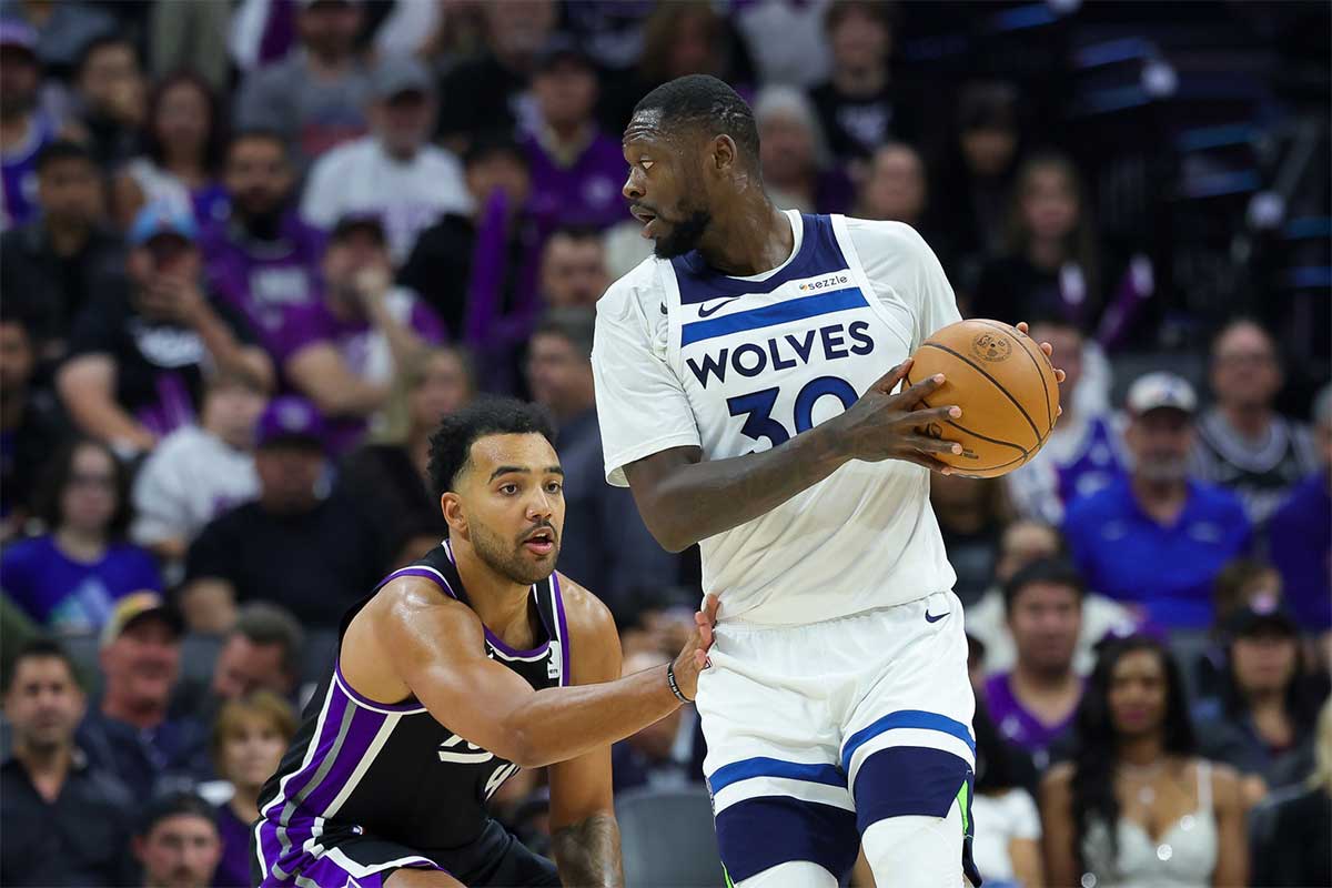 A Potential Timberwolves Advantage: Examining Julius Randle's Shortcomings A Potential Timberwolves Advantage: Examining Julius Randle's Shortcomings