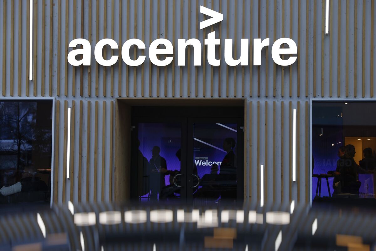Accenture Announces 50,000 Promotions Following Six-Month Delay Accenture Announces 50,000 Promotions Following Six-Month Delay