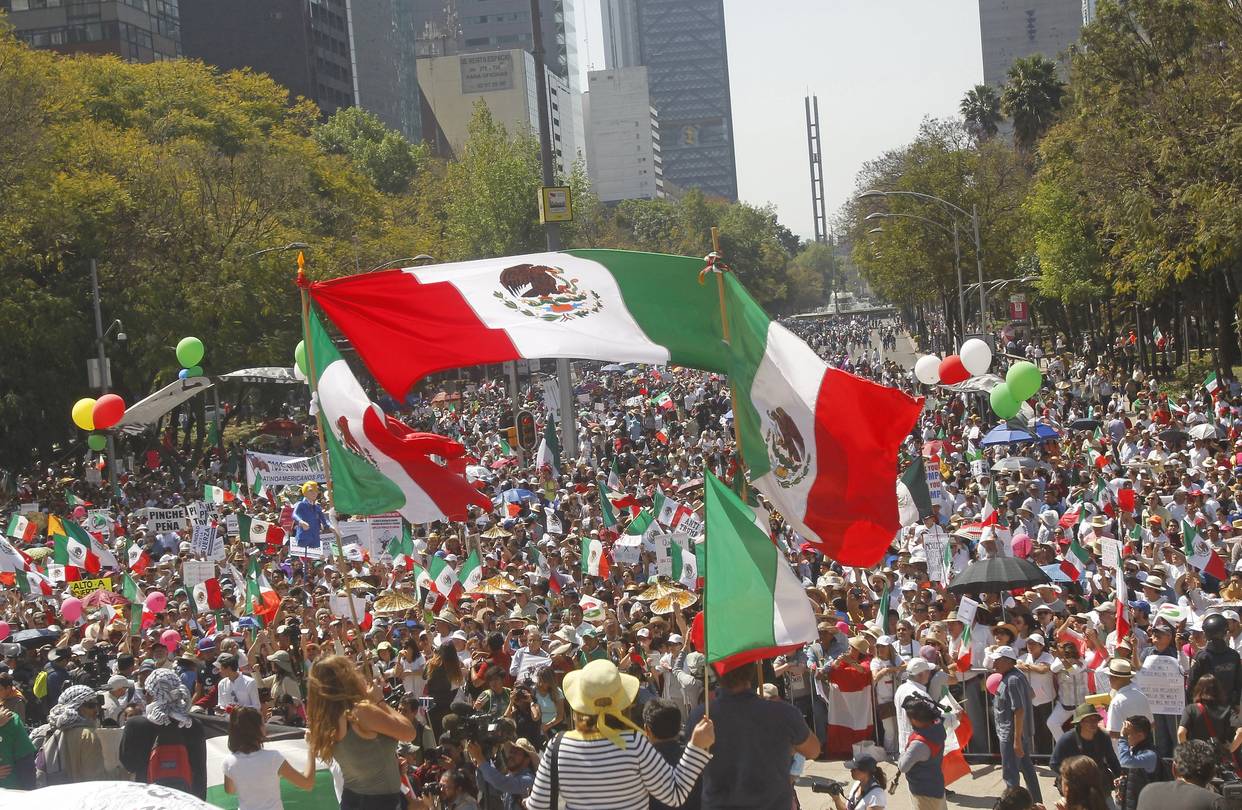 Across The US: Citizens Rally Against Trump Across The US: Citizens Rally Against Trump