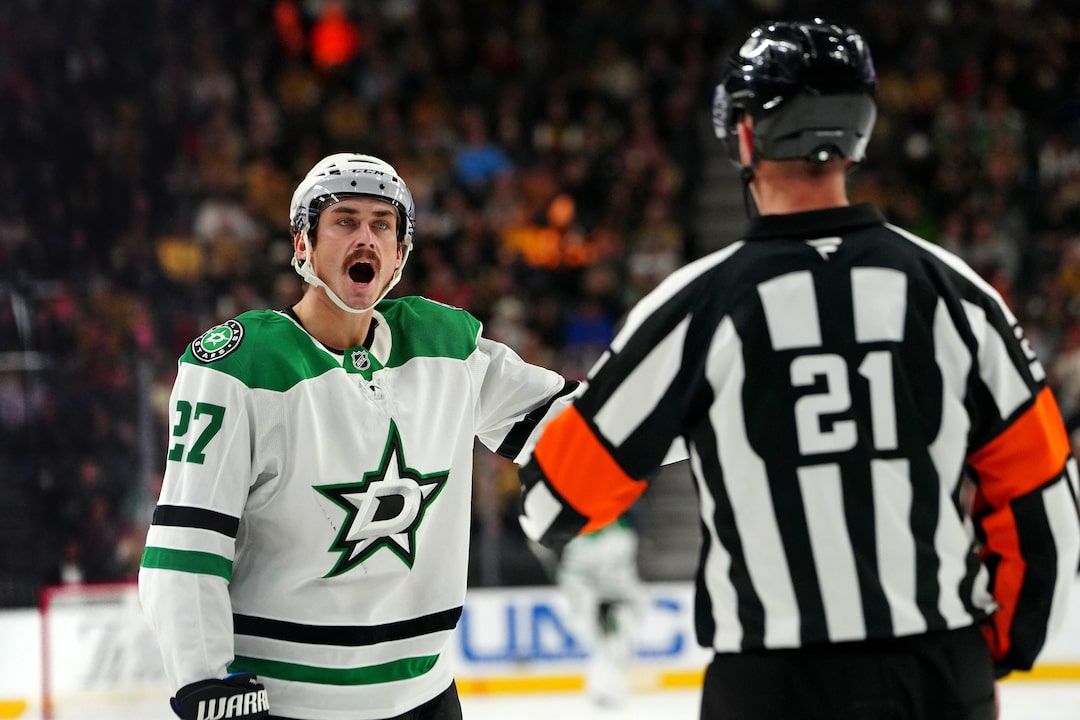 Adin Hill's Strong Game Secures Golden Knights Victory Over Columbus Adin Hill's Strong Game Secures Golden Knights Victory Over Columbus