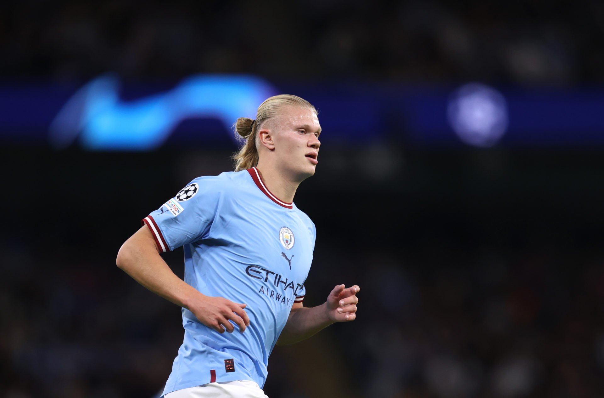 Agent's Visit To Manchester: World-Class Striker Transfer On The Cards? Agent's Visit To Manchester: World-Class Striker Transfer On The Cards?