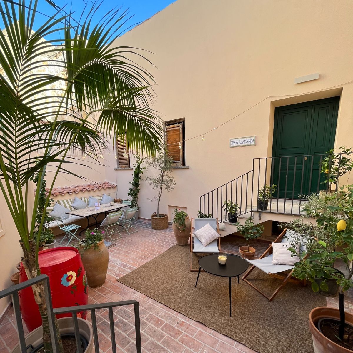 Alan Carr And Amanda Holden's Spanish Townhouse: A €245,000 Property Listing Alan Carr And Amanda Holden's Spanish Townhouse: A €245,000 Property Listing
