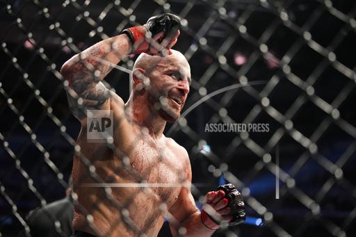 Aldo Returns To Featherweight: Can He Reclaim His Glory? Aldo Returns To Featherweight: Can He Reclaim His Glory?