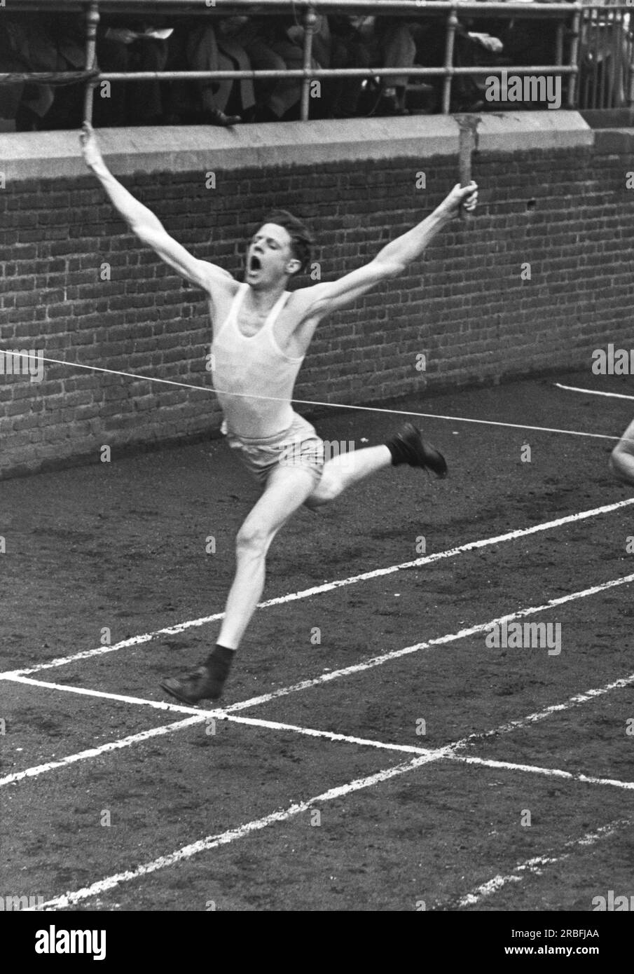 Allentown's Historic Penn Relays 4x100m: A Sub-43 Finish Allentown's Historic Penn Relays 4x100m: A Sub-43 Finish
