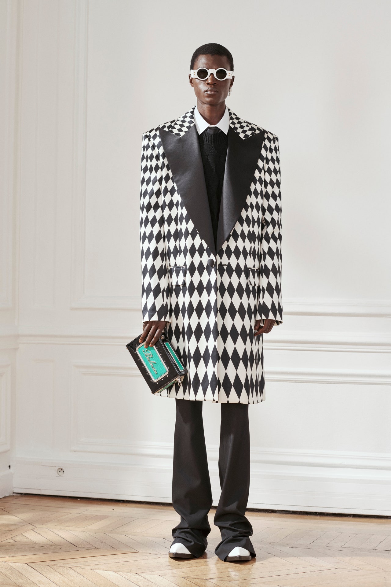 Analysis Of Balmain's Fall/Winter 2025-2026 Fashion Collection Analysis Of Balmain's Fall/Winter 2025-2026 Fashion Collection