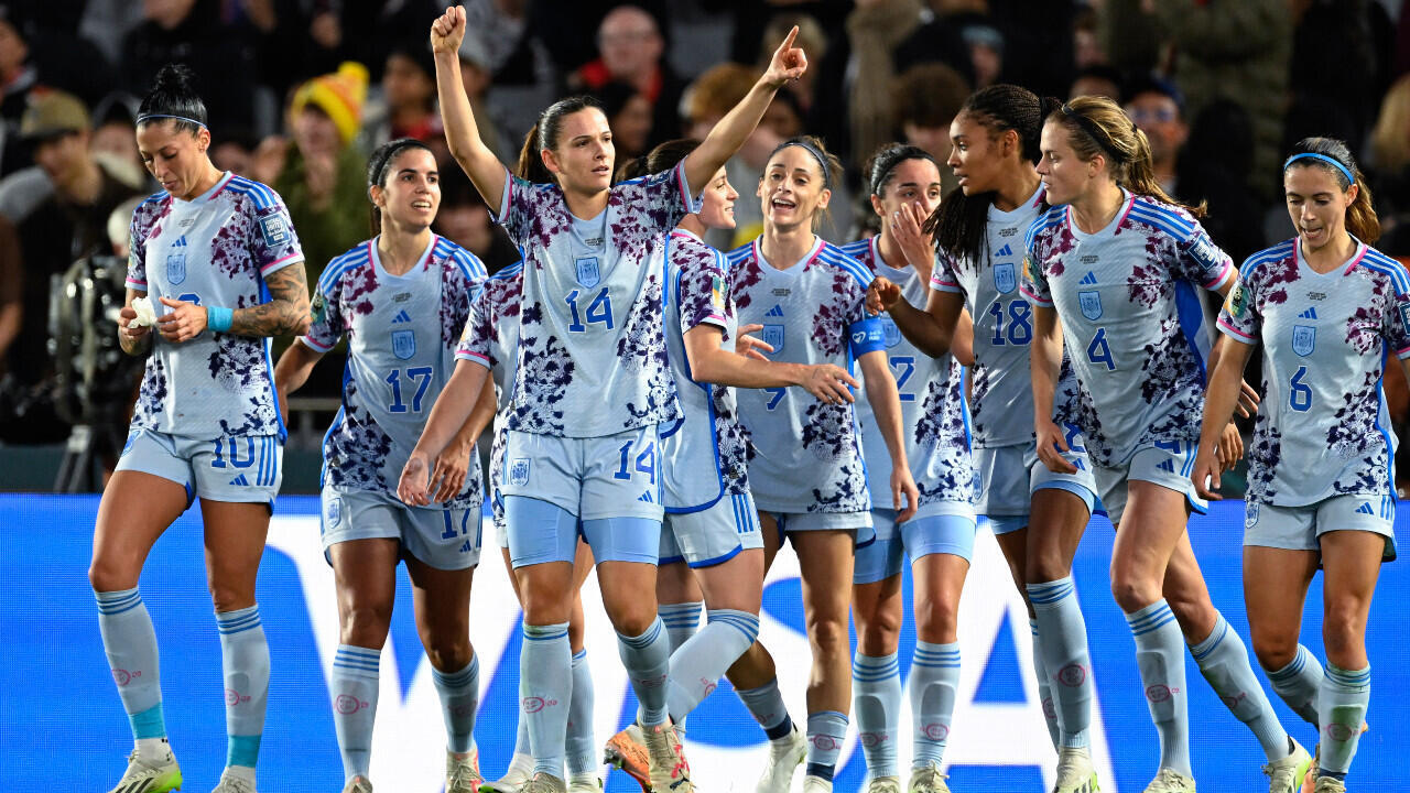 Analyzing Dupont's Performance: France's Dominant Victory Over Italy Analyzing Dupont's Performance: France's Dominant Victory Over Italy