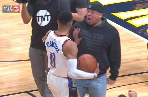 Analyzing Fan Reactions To Russell Westbrook's Performance Against The Warriors Analyzing Fan Reactions To Russell Westbrook's Performance Against The Warriors