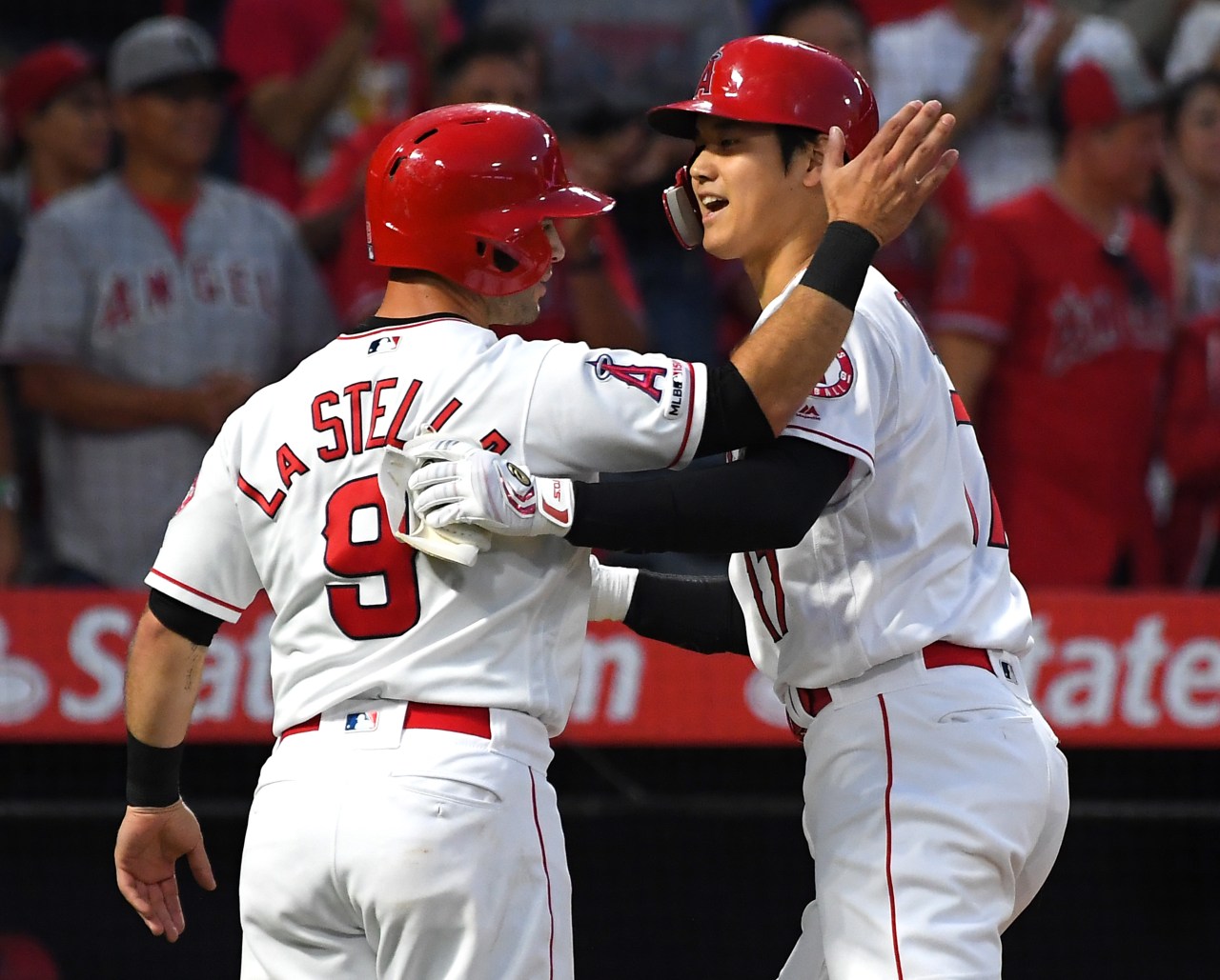 Angels Win Fifth Straight Game Behind Moncada's Power Angels Win Fifth Straight Game Behind Moncada's Power