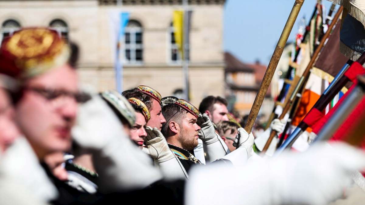 Antisemitische Beleidigung Und „Heil Hitler“-Rufe: Kind In Berlin Angegriffen Antisemitische Beleidigung Und „Heil Hitler“-Rufe: Kind In Berlin Angegriffen