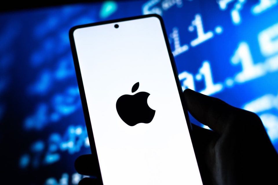 Apple Stock Price Prediction: $254? Is AAPL A Buy Near $200? Apple Stock Price Prediction: $254? Is AAPL A Buy Near $200?