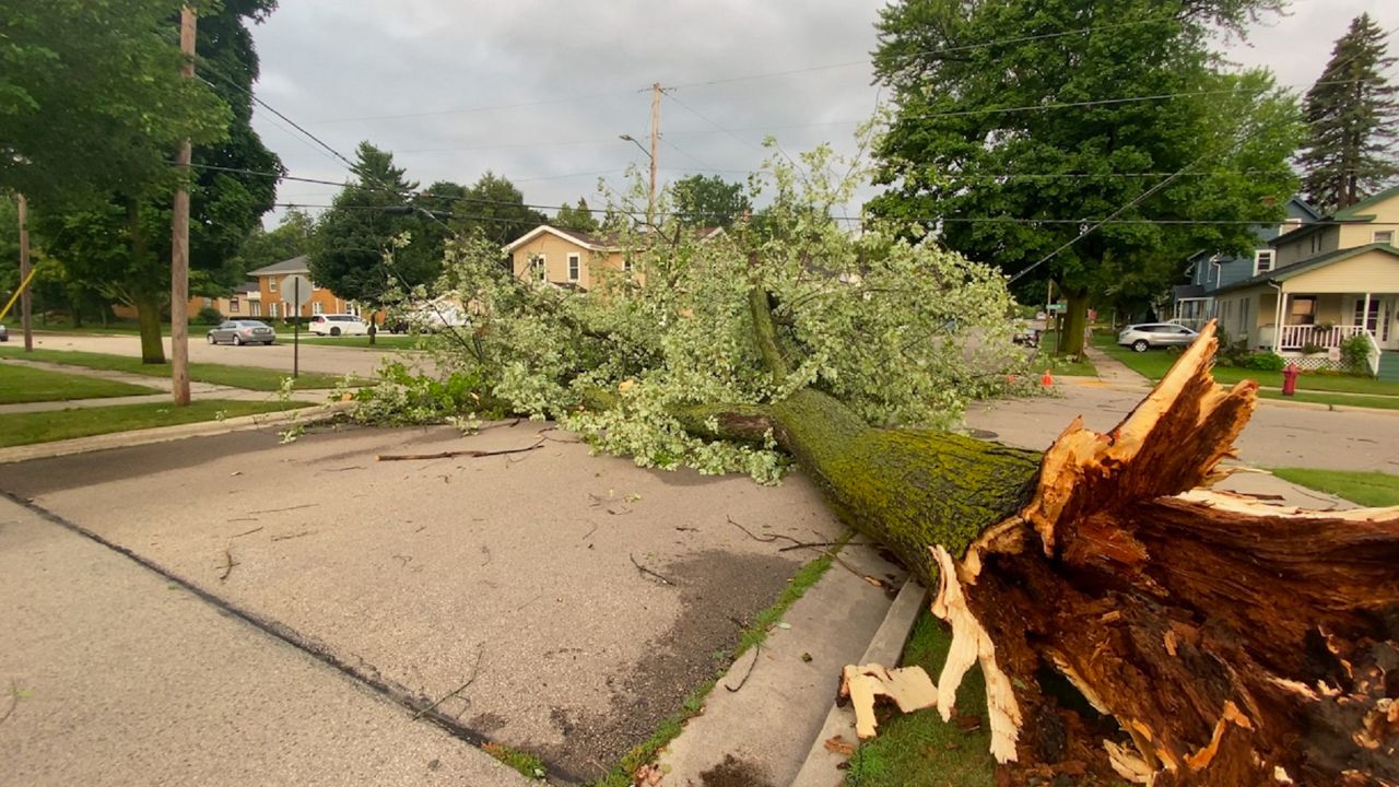 Assisting The NWS: Reporting Storm Damage From Saturday's Severe Weather In Tulsa Assisting The NWS: Reporting Storm Damage From Saturday's Severe Weather In Tulsa
