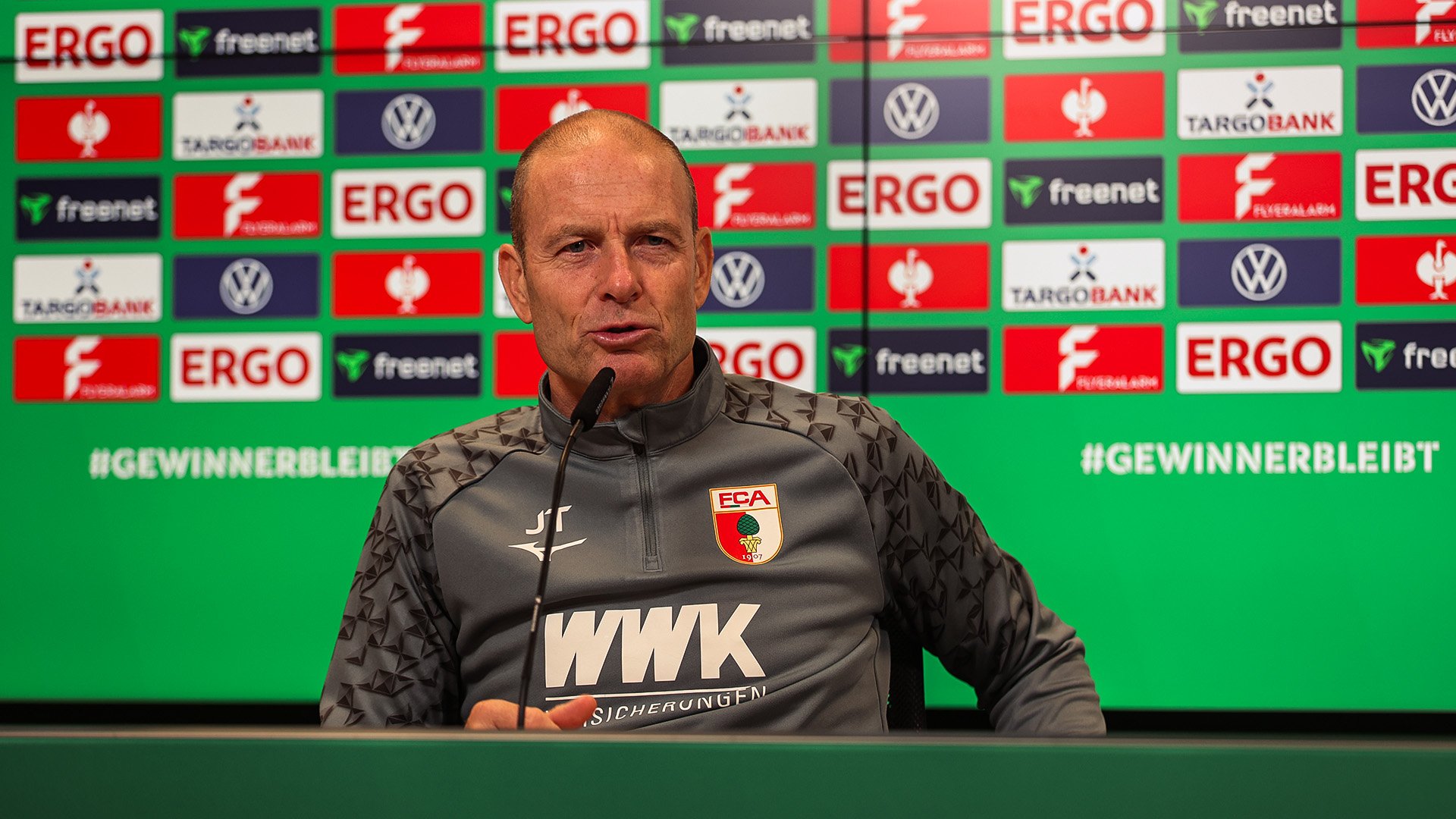 Augsburg Ontslaat Thorup: Wie Wordt De Nieuwe Coach? Augsburg Ontslaat Thorup: Wie Wordt De Nieuwe Coach?
