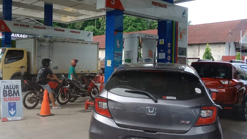 Bali: Gubernur Koster Tolak Canang Jadi Komoditas Inflasi BPS
