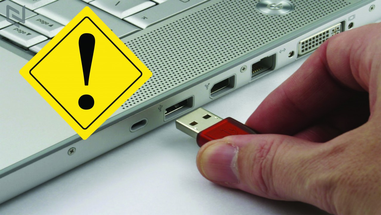 Bạn Có Biết Hai Lỗ Vuông Trên Cổng USB Có Tác Dụng Gì Không? Bạn Có Biết Hai Lỗ Vuông Trên Cổng USB Có Tác Dụng Gì Không?