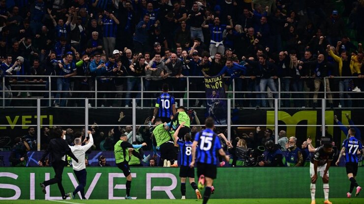 Barcelona's Champions League Dream Ends Against Inter Milan Barcelona's Champions League Dream Ends Against Inter Milan