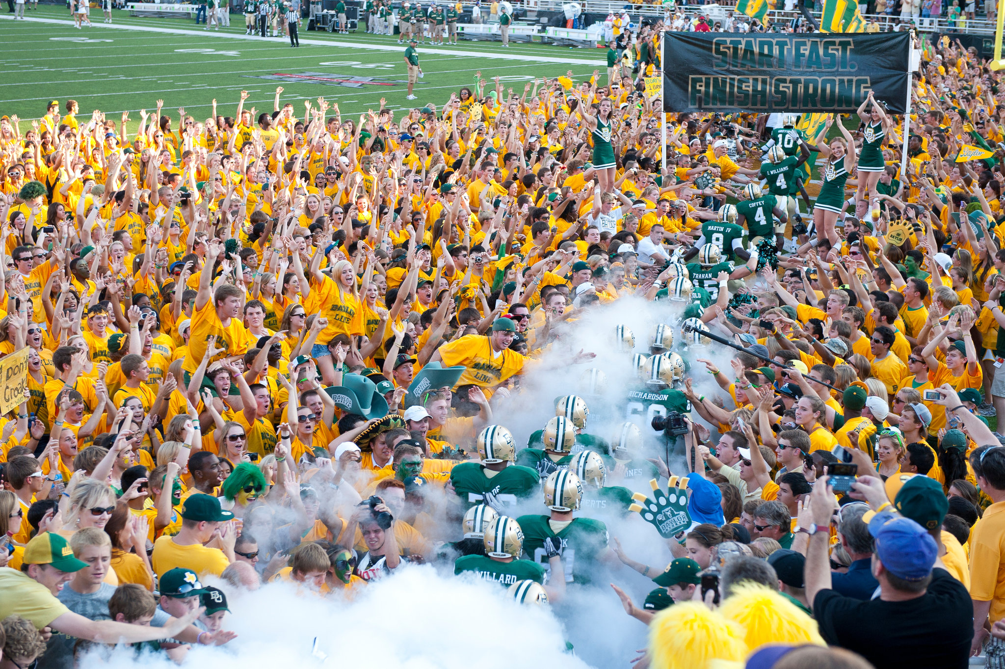 Baylor Football Player Dies After Gun Violence; City Imposes Curfew Baylor Football Player Dies After Gun Violence; City Imposes Curfew