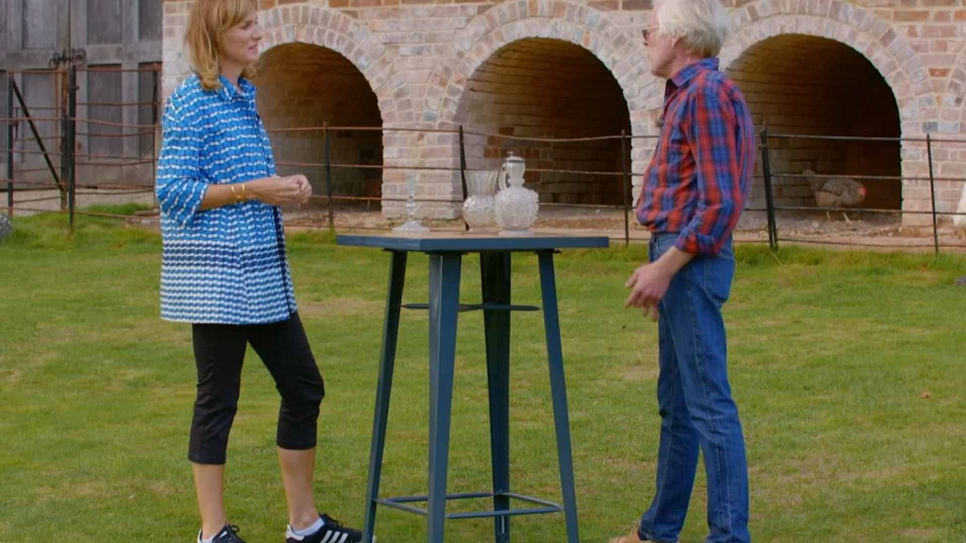 BBC Antiques Roadshow Couple Jailed For Unknowingly Trafficking National Treasure BBC Antiques Roadshow Couple Jailed For Unknowingly Trafficking National Treasure