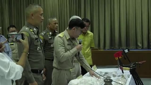 BBC Antiques Roadshow: Couple's Illegal National Treasure Trade Results In Prison Sentence BBC Antiques Roadshow: Couple's Illegal National Treasure Trade Results In Prison Sentence