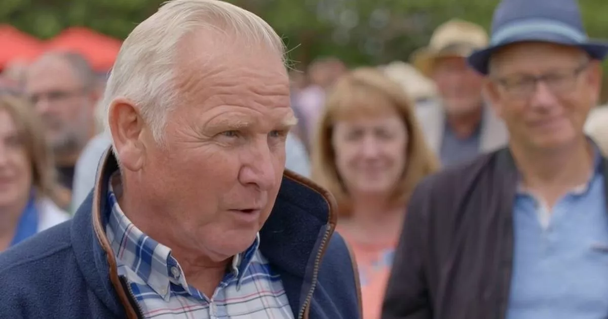 BBC Antiques Roadshow Leads To US Couple's Arrest In Britain BBC Antiques Roadshow Leads To US Couple's Arrest In Britain