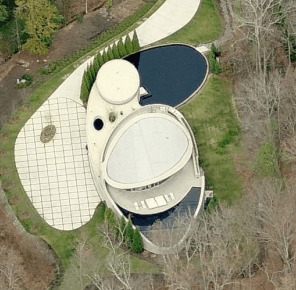 Beachfront Million Dollar Homes: An MTV Cribs Perspective Beachfront Million Dollar Homes: An MTV Cribs Perspective