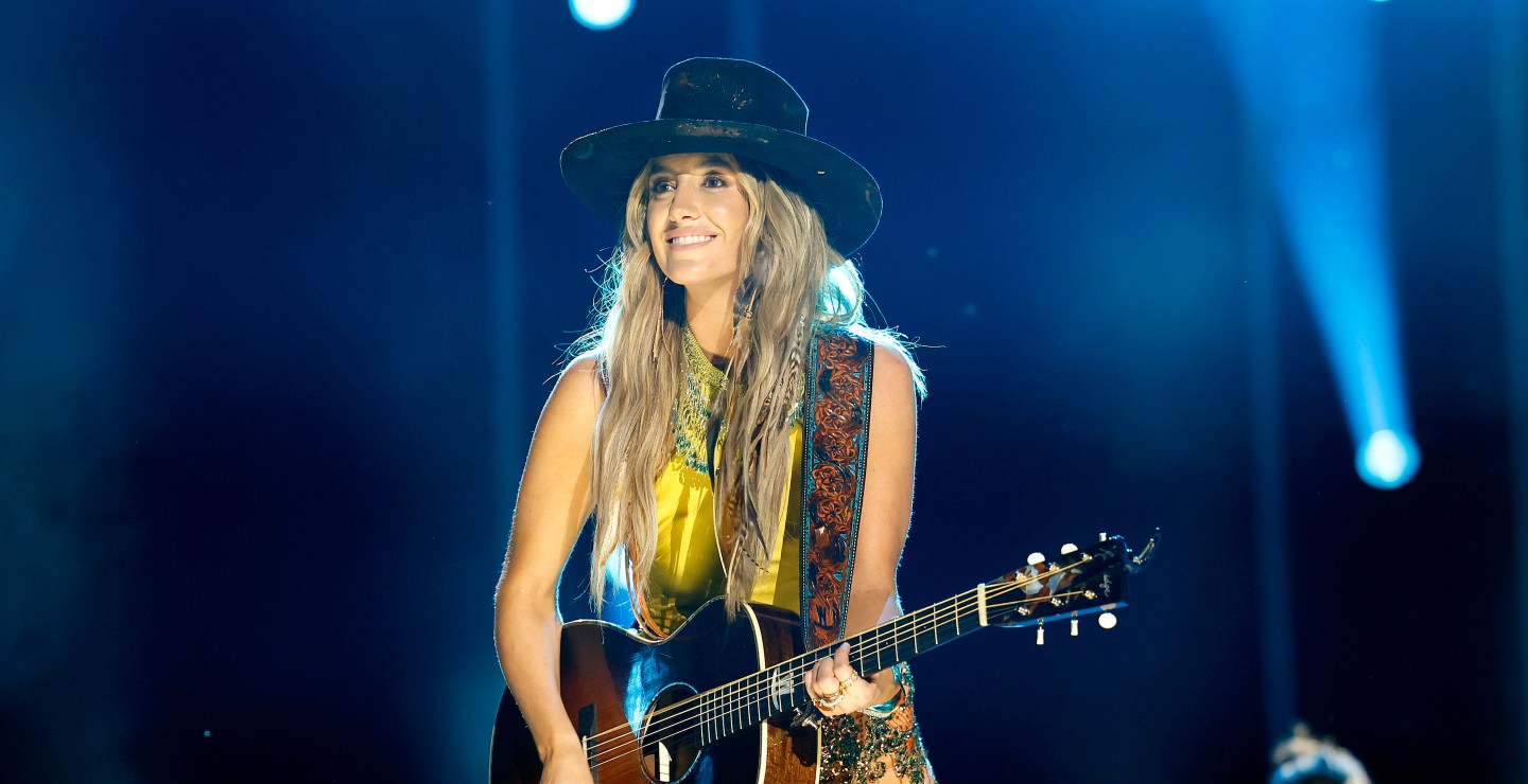 Benson Boone And Lainey Wilson Set To Perform At The American Music Awards Benson Boone And Lainey Wilson Set To Perform At The American Music Awards
