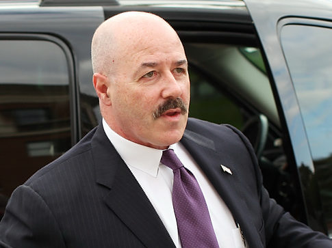 Bernard Kerik, Ex-NYPD Commissioner, Undergoes Hospital Treatment Bernard Kerik, Ex-NYPD Commissioner, Undergoes Hospital Treatment