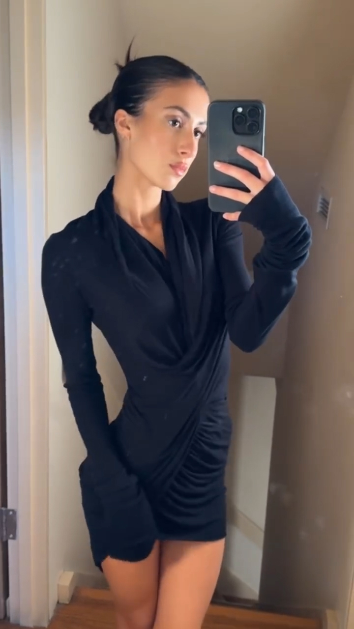 Bianca Censori's Sister, Angelina, Poses In A Striking Cutout Outfit Bianca Censori's Sister, Angelina, Poses In A Striking Cutout Outfit
