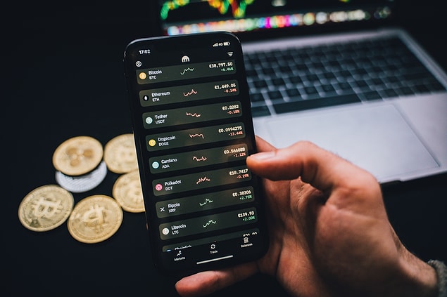 Bitcoin Madenciliğinin Azalan Karlılığı: Geleceği Nasıl Şekillendiriyor? Bitcoin Madenciliğinin Azalan Karlılığı: Geleceği Nasıl Şekillendiriyor?