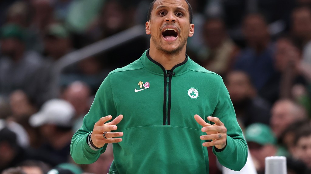 Blowout Win Sends Celtics To Division Title