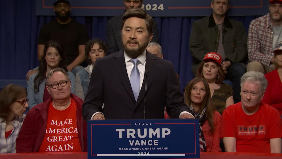 Bowen Yang's Controversial JD Vance Joke: Bowen Yang's Controversial JD Vance Joke: