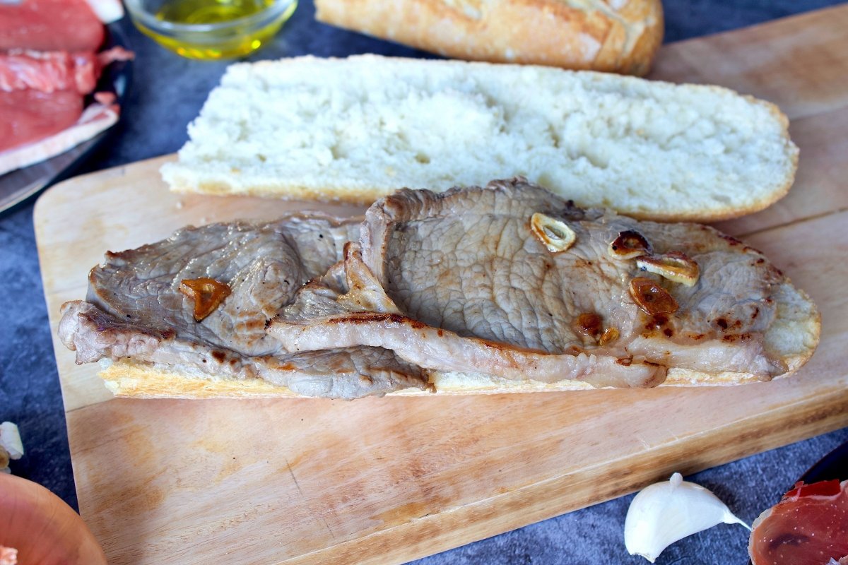 Brascada Valenciana: Ingredientes Y Elaboración Del Bocadillo