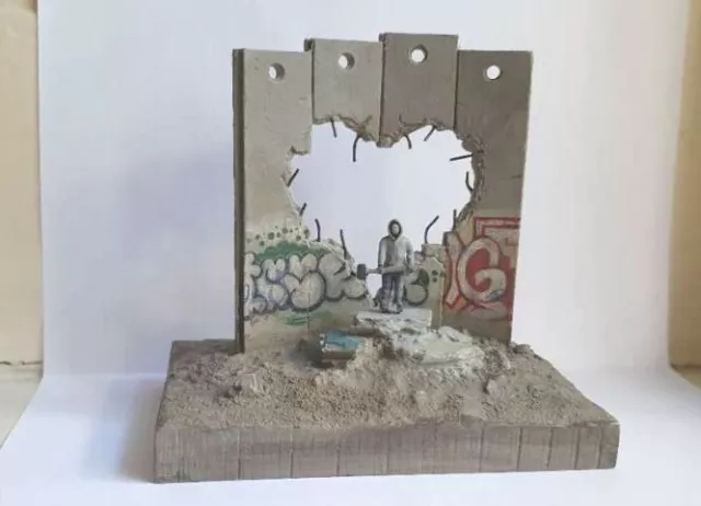 Broken Heart Banksy: Wall Art To Be Auctioned Broken Heart Banksy: Wall Art To Be Auctioned