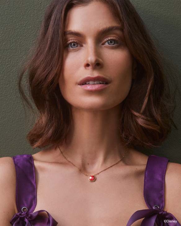 Budget-Friendly Disney Jewelry: Kendra Scott's Snow White Collection Budget-Friendly Disney Jewelry: Kendra Scott's Snow White Collection