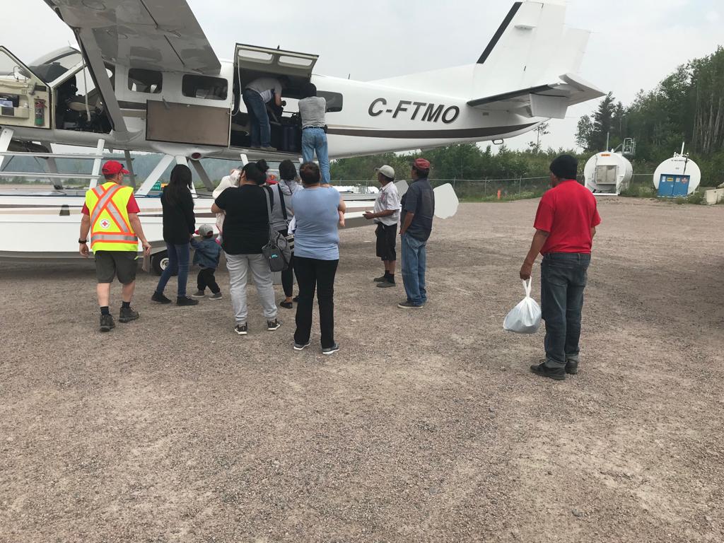 Canadian Red Cross Response To Manitoba Wildfires: Ways To Donate And Volunteer Canadian Red Cross Response To Manitoba Wildfires: Ways To Donate And Volunteer