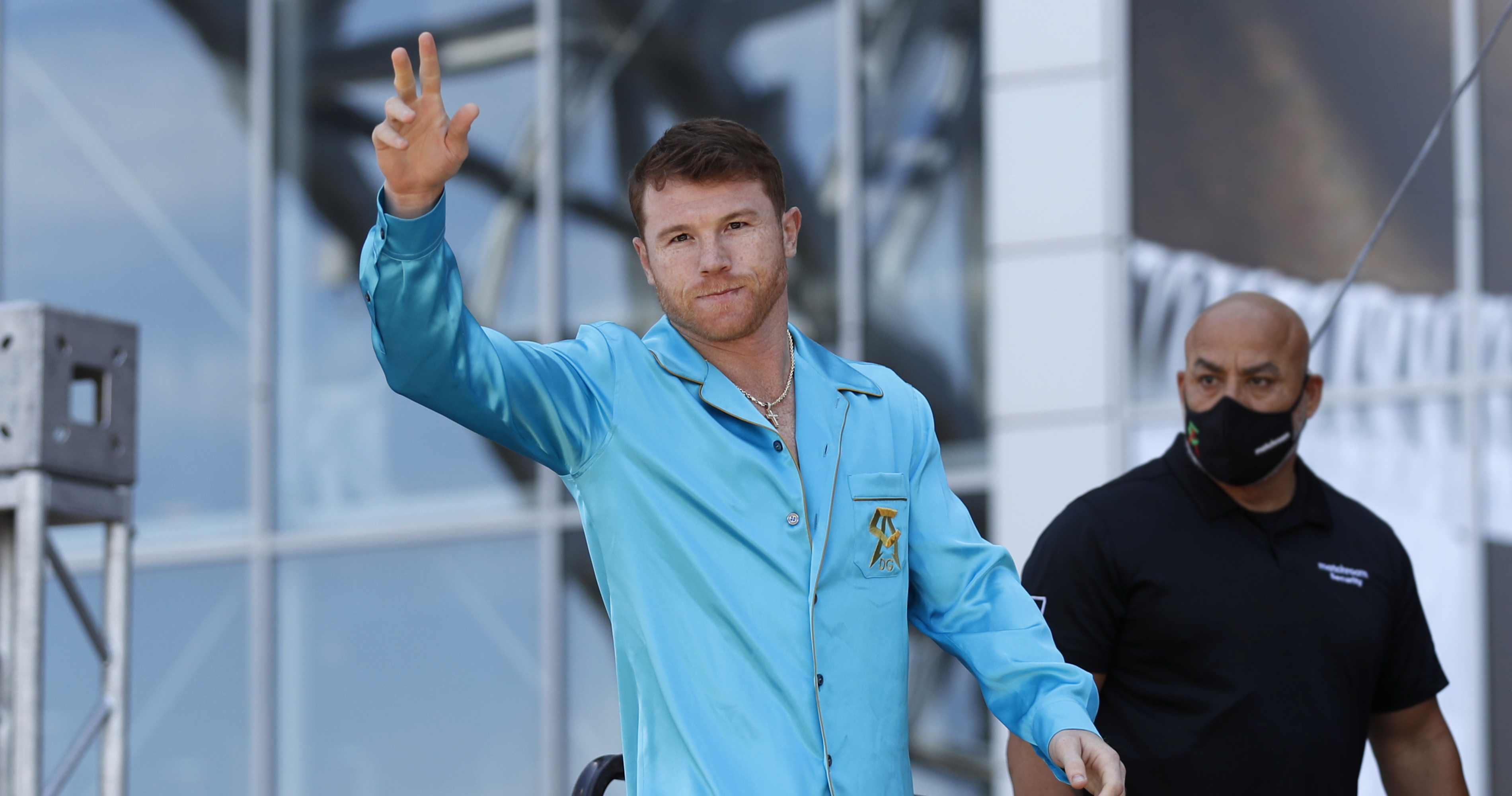 Canelo Alvarez Prioritizes Plant Fight, Ignores Crawford Hype Canelo Alvarez Prioritizes Plant Fight, Ignores Crawford Hype