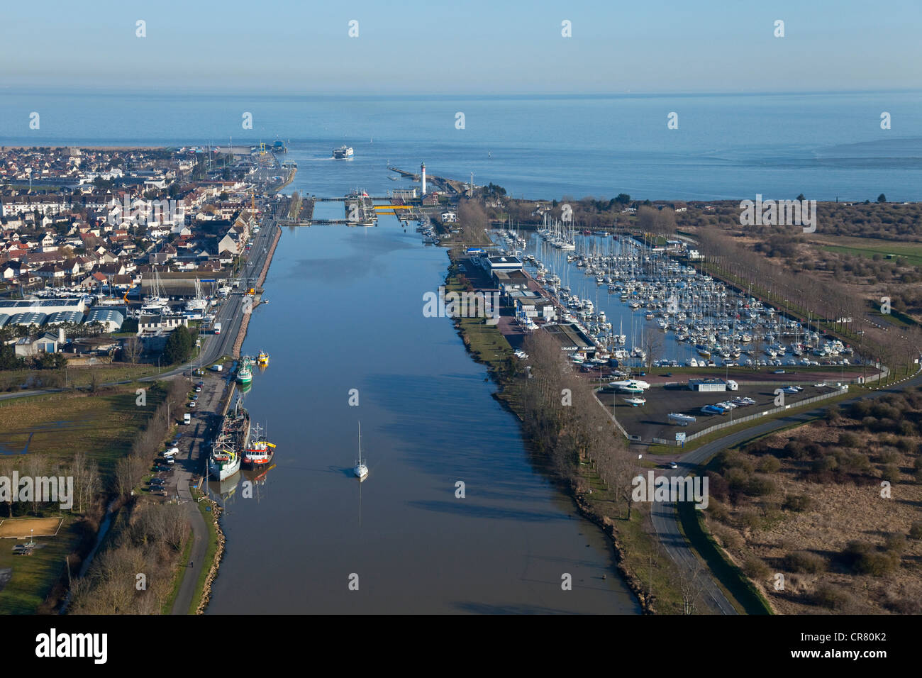 Carnaval D'Ouistreham : Le Lancement Officiel De La Saison Estivale Carnaval D'Ouistreham : Le Lancement Officiel De La Saison Estivale