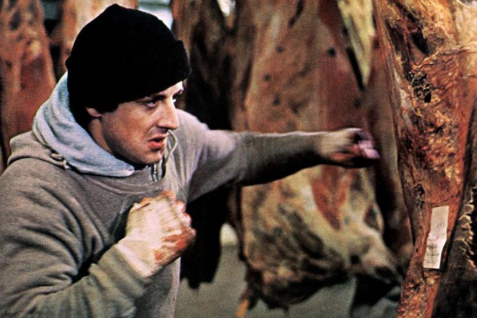 Cât A Făcut Sylvester Stallone Din Filmele Rocky? Cât A Făcut Sylvester Stallone Din Filmele Rocky?