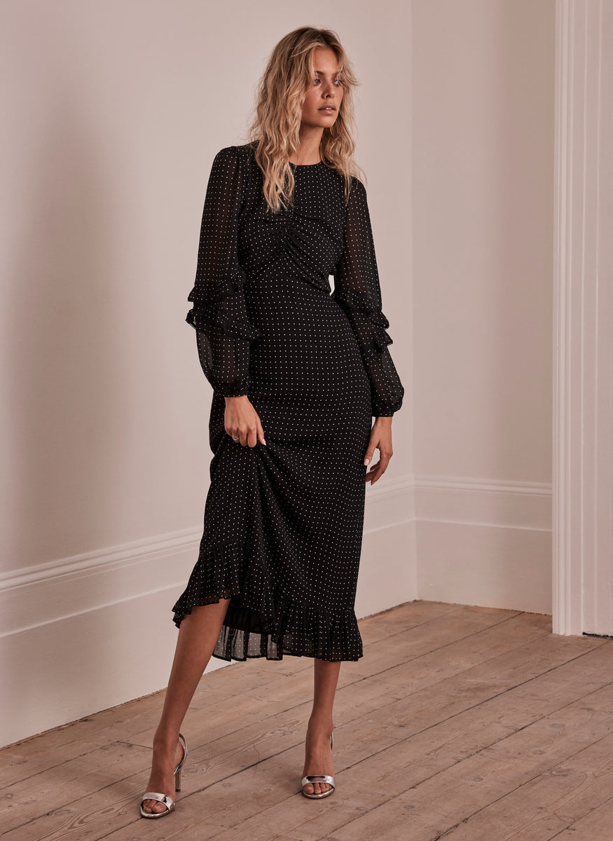 Cat Deeley's Mint Velvet Dress: Location And Purchase Details (Liverpool One) Cat Deeley's Mint Velvet Dress: Location And Purchase Details (Liverpool One)