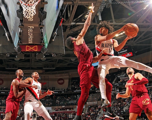 Cavaliers Defeat Blazers In Overtime, Hunter Scores 32