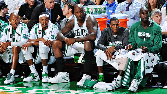 Celtics Dominate, Clinch Division Title Celtics Dominate, Clinch Division Title