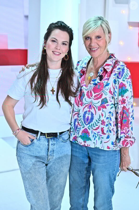 Chantal Ladesou: Actualités Et Prochains Projets Chantal Ladesou: Actualités Et Prochains Projets